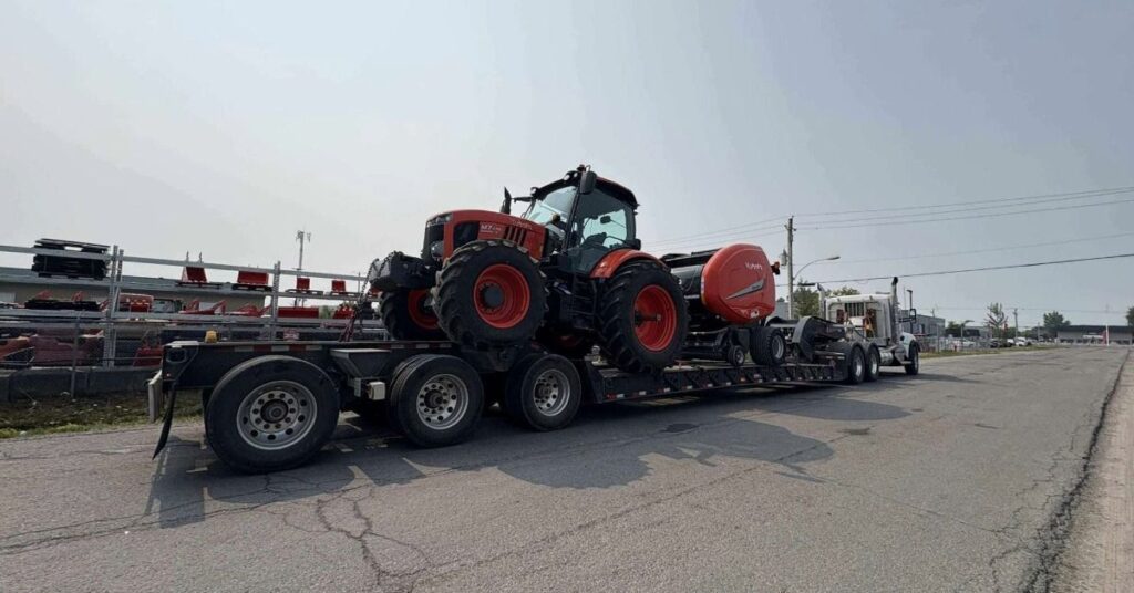 Réduire les coûts d’un transport spécialisé : 7 astuces efficaces